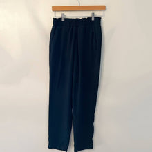 Load image into Gallery viewer, A New Day Black Pants size XS
