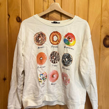 Load image into Gallery viewer, Forever 21 Donut Days of the Week Pullover size Medium
