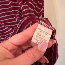 Load image into Gallery viewer, Hem &amp; Thread Striped Mockneck size S/M
