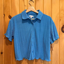 Load image into Gallery viewer, Colsie Loungewear Top size Small
