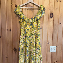 Load image into Gallery viewer, Old Navy Floral Cami Fit &amp; Flare Dress size Medium
