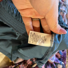 Load image into Gallery viewer, Lauren Conrad Floral Smocked Long Sleeve size 0X
