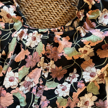 Load image into Gallery viewer, Who What Wear Floral Puff Sleeve Button Top size XXL
