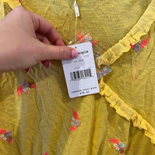 Load image into Gallery viewer, Free People Full Bloom Embroidered Top size Large
