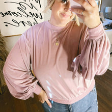 Load image into Gallery viewer, Express Velvet Top size Small
