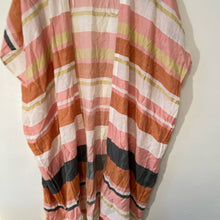 Load image into Gallery viewer, Loft Multicolor Shawl
