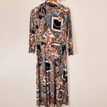 Load image into Gallery viewer, ModX Print MIDI Dress size Medium
